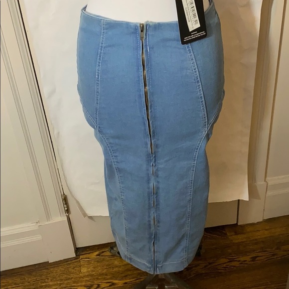 2pc Denim bandeau top and matching skirt - Picture 5 of 8